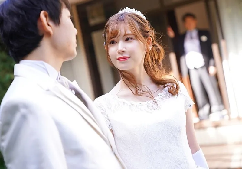 Bố ông chồng nắc vợ của con trai ngay sau lễ cưới của con trai